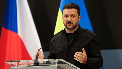 Примирие от Русия за 9 май, но според Украйна ударите не спират