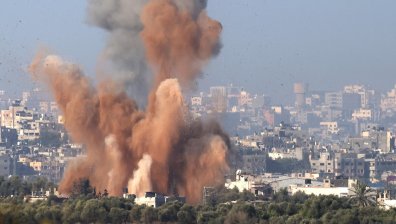 Израел не иска да завладее Газа, но продължава да води тежки сражения с "Хамас"