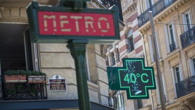 Тежко лято: Жегите във Франция са убивали по 1750 души на ден през юли