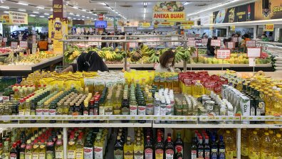Индонезия отмени забраната за износ на палмово масло