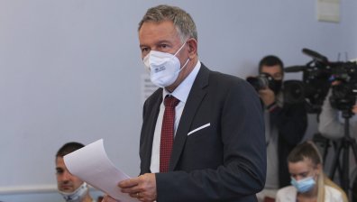 Кацаров: Заради ниския процент ваксинирани има повече заразени и починали с Ковид-19