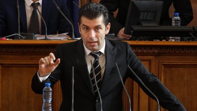 ГЕРБ обвини Петков в лъжа, премиерът: Опозицията изкуствено подклажда страсти
