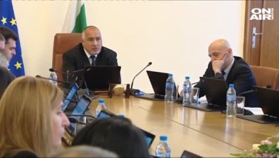 АЕЦ "Белене" не трябва да отива за скрап, подчерта премиерът 