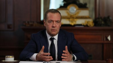 Медведев: Русия не иска глобален конфликт, но светът става все по-опасен