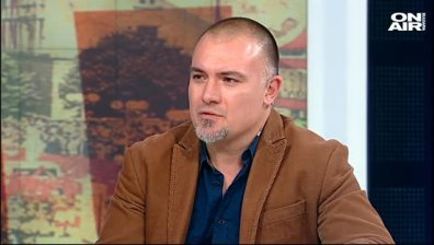 Още по-голямо замеряне с историята виждаме в последните години