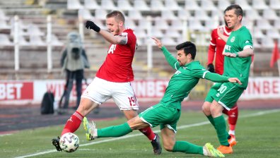 Контузия вади играч на ЦСКА от мачовете с "Арда" и "Лудогорец"
