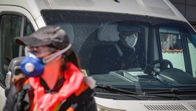 Ковид-19: Под 700 заразени за денонощието, шестима са починали