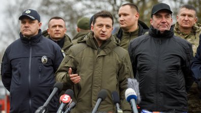 Зеленски работи по създаването на мирен план, представя го през февруари