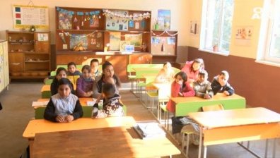 Столичният общински съвет гласува нови правила за прием в първи клас