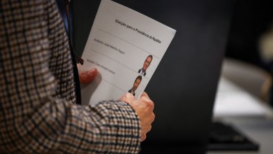 Сегуро срещу Вентура - решаващ балотаж за президент на Португалия