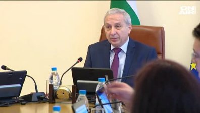 13 областни управители уволнени от служебния кабинет