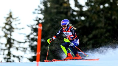 Шифрин с тежко падане в Кортина, хеликоптер я откара в болница