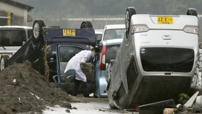 72-ма загинали и 13 изчезнали след пороите в Япония