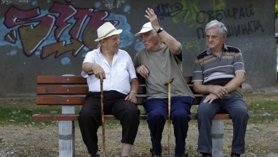 МТСП с важни уточнения за увеличението на пенсиите от 1 октомври, средната става 725 лв.