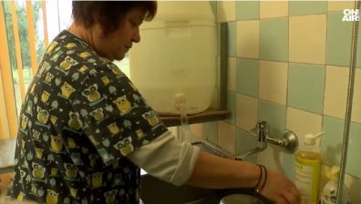 С бидони в детската градина: Жителите на село Ресен с под 10 часа вода дневно