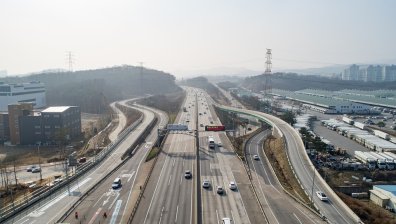 Лос Анджелис заменя старите коли с електромобили до 2050 г.