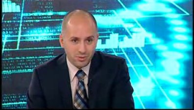 Договорните фондове с парична насоченост регистрират нетен ръст