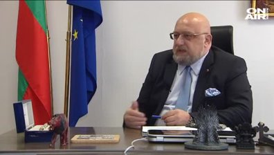 Кралев: Опасност от фатален втори пик, ако прекалено бързо отхлабим мерките