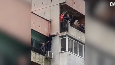 След инцидента на 8-ия етаж в Ямбол: Родителите искат децата си обратно