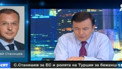 Станишев: Решението на миграционната криза е комплексно