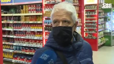 Преди Коледа: Има ли струпване на хора в магазините