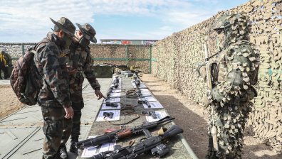 "Ние сме против война". Китай отрече да дава оръжия на Русия