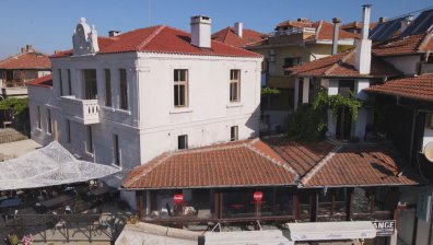 Хотелиери и ресторантьори пишат на Асен Василев: Искат да плащат заплати на ръка