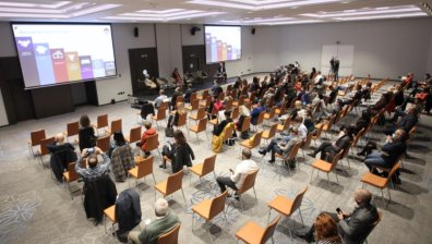 Дискусия на Imoti.net: Tърсенето на апартаменти в София е нараснало с 30%, а цените са се увеличили с 12%