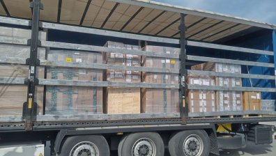 Митничари откриха над 282 320 къса цигари в български ТИР в района на Дунав мост