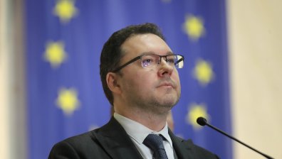 ЕП ни погна, а депутатите заговориха за свински бивни и еленови рога (+ВИДЕО)