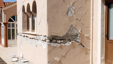 Силното земетресение от 5,2 по Рихтер в Гърция остави щети