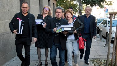 Партията на Слави Трифонов внесе документи за регистрация в съда
