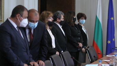 Вижте кои са номинациите за членове на ЦИК