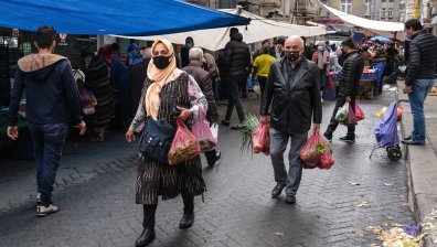 Турция стартира имунизацията на хора над 35 г.
