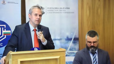 Министър Йоловски с притеснителни данни за киберсигурността, инцидентите у нас са хиляди