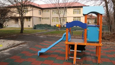 България и Румъния са страните в ЕС с най-висок риск от бедност при децата