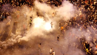 Размирни протести в Бейрут заради икономическата криза
