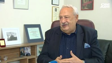 Герджиков освободи медийния си съветник Иван Гарелов