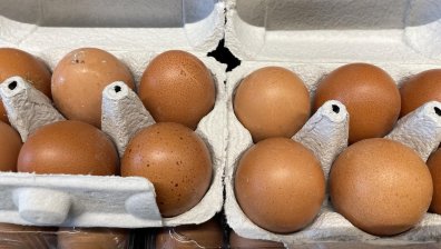 Великденски трикове: Ето как да проверим дали яйцата са годни за консумация