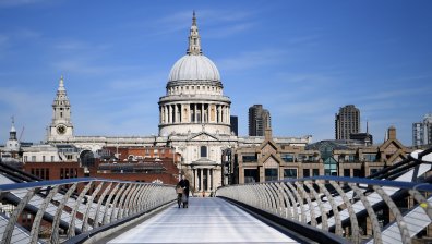 И на Острова се стреснаха от заразата, въвеждат строги мерки