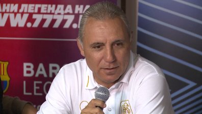 Жонглиране с тоалетна хартия? Лесна задача за Ицо и Меси (+ВИДЕО)