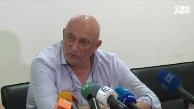 Шефът на БАБХ с оставка в джоба заради скандала с животните