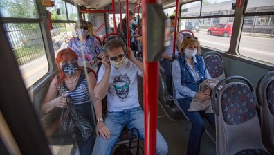 Едни не разбрали, други нарочно не носят маска и нарушават мерките