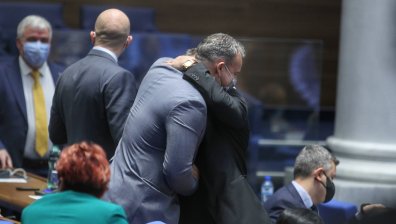 Депутатите се върнаха в Народното събрание след почивката по празниците