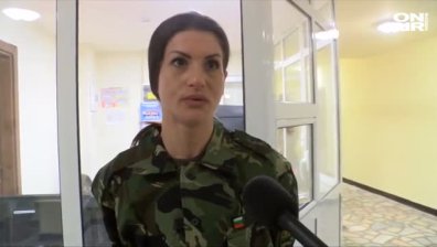 Какво накара млад уеб дизайнер и един хлебар да изберат военната служба?