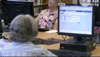 Студенти от Австрия ще съдят Facebook