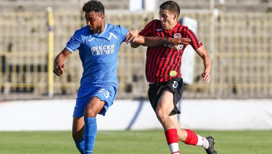 Турци дават 700 000 евро за защитник на "Левски"