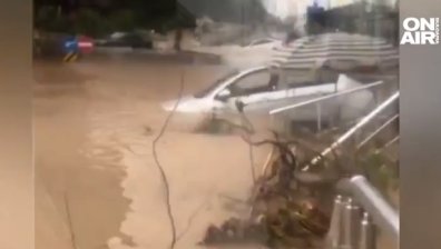 Трагедия в Турция: Майка изпусна бебето си във водите, докато семейството се евакуира от потопа