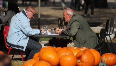 Пенсиите за година са увеличени средно със 101,48 лв.