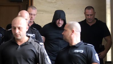 Семерджиев се изправя пред съда за петте обвинения